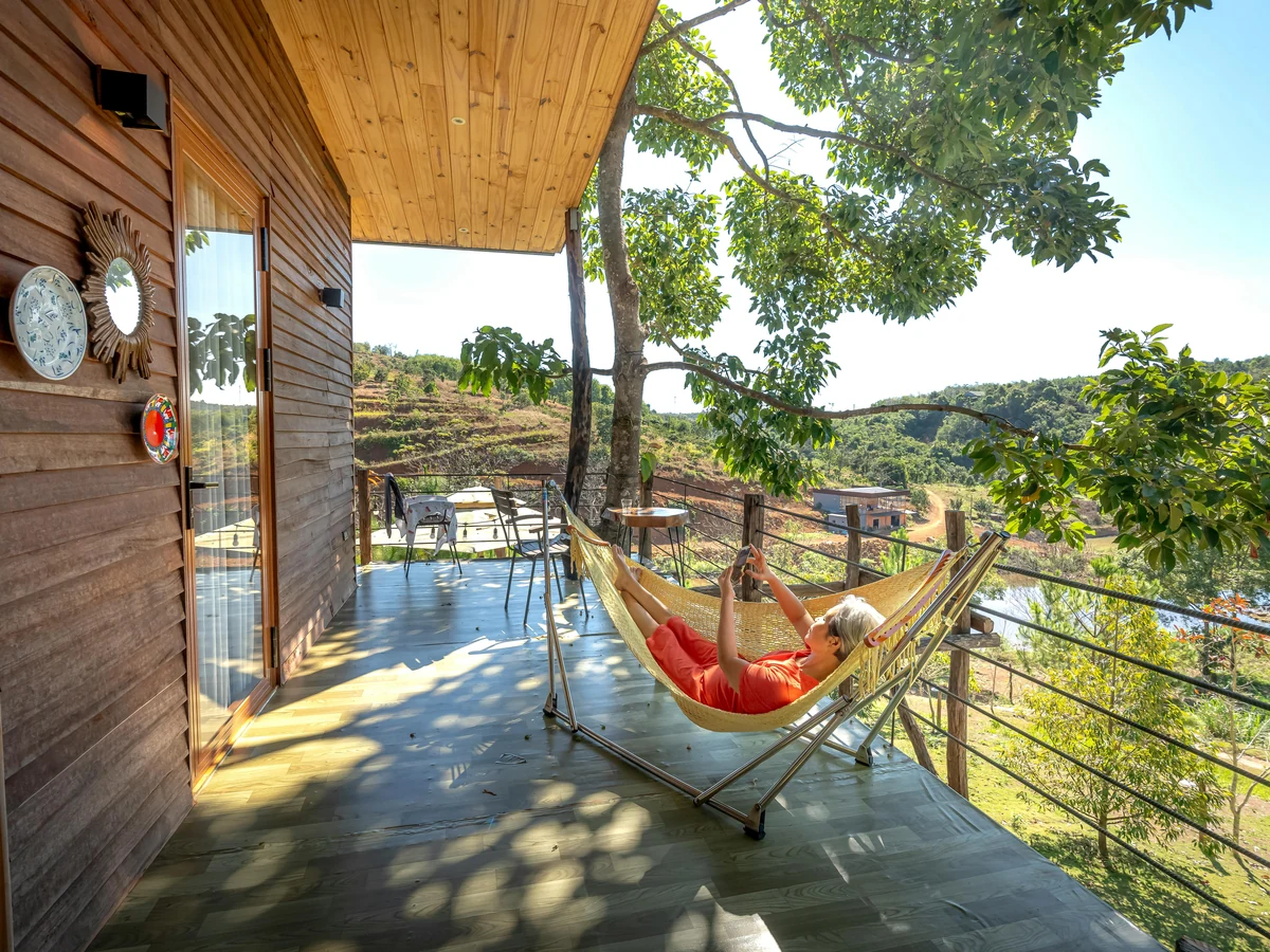 deck-painting-wooden-deck-balcony-cotswolds-decorators Wooden deck balcony painted and finished by Cotswolds Decorators